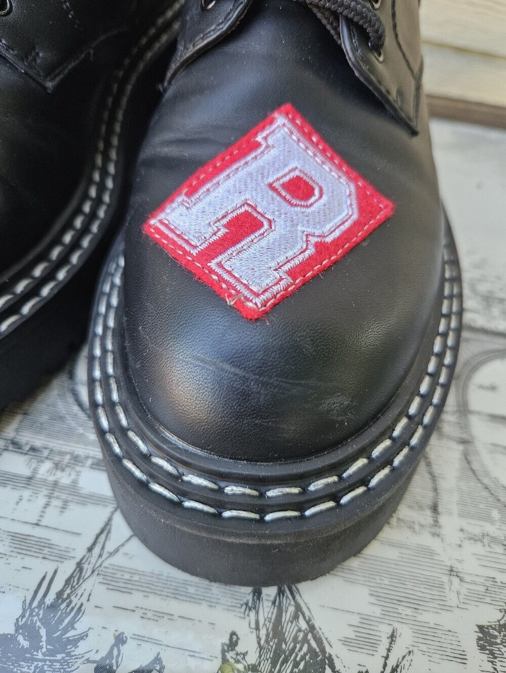 Karl Lagerfeld Dixie black applique combat boots size 8 - Picture 11 of 12